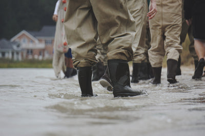 How to Wear Waders: What to Wear Under Waders Duck Hunting in Summer & Cold Weather