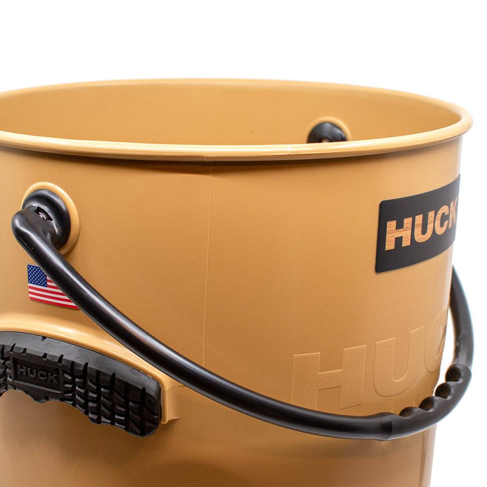 HUCK Performance Bucket - Black n' Tan - Tan w/Black Handle